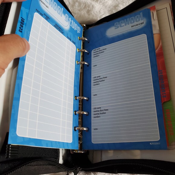 M & M's Organizer Agenda - Picture 5 of 9